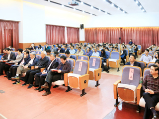 厦门大学别敦荣教授和南京师范大学胡建华教授应邀来新葡京官网为安徽高教论坛作专题报告