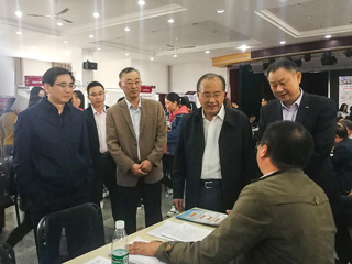 3003新葡官方网站信息学院成功举办2019届师范生专场招聘会