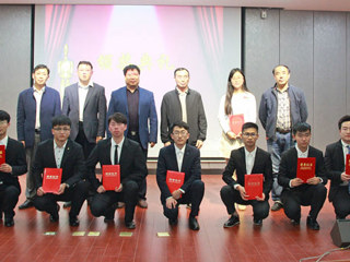 3003新葡官方网站第八届电子商务“创新、创意及创业” 挑战赛校决赛圆满结束