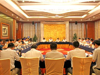 新葡京官网中国特色社会主义理论体系研究基地正式授牌