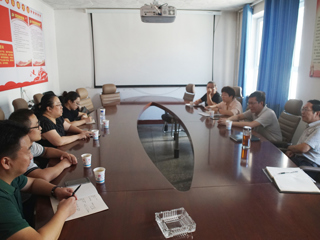 3003新葡官方网站校地共建基地揭牌仪式在和田市教育局举行