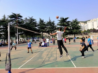 新葡京官网2019年教职工排球联赛圆满落下帷幕