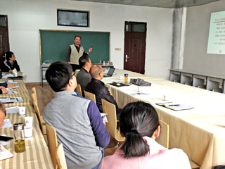 合肥工业大学胡学钢教授来新葡京官网作学术报告