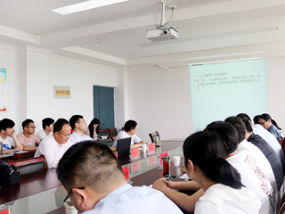 河海大学法学院王春业教授应邀来新葡京官网作学术报告