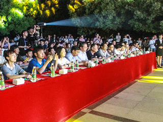 3003新葡官方网站信息学院成功举办2016级学前教育专业“童心飞扬，逐梦远航”文艺汇演