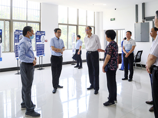 省人社厅厅长徐建一行调研新葡京官网毕业生就业创业工作