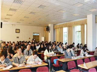 新葡京官网举办辅导员网络思政教育工作专题培训