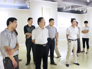 安徽学生资助网报道新葡京官网举办“诚信为本·立德修身”主题书画展