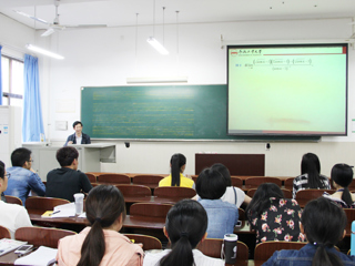 合肥工业大学朱士信教授应邀来新葡京官网讲学