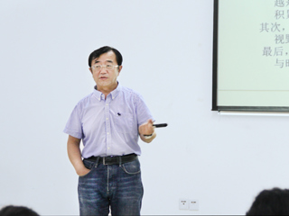 南京大学彭纪生教授应邀来新葡京官网讲学