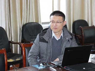 安徽财经大学姜同仁应邀来新葡京官网做学术报告