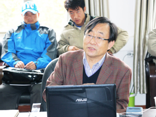 国家体育总局体育文化发展中心崔乐泉教授应邀来新葡京官网讲学