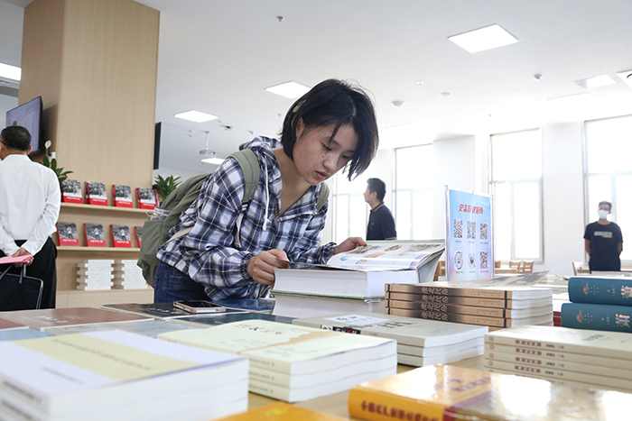 f2e445ae9dea4d76a8d56d45e0ebc097.jpg f2e445ae9dea4d76a8d56d45e0ebc097.jpg