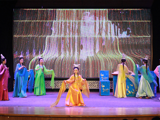 2023年“校园大舞台—徽风皖韵进高校”走进新葡京官网