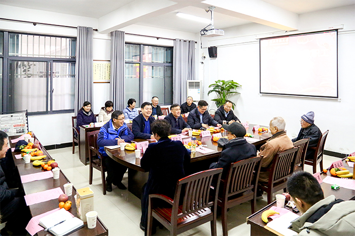 5cbb7a4dba544f87997267844f960775.jpg 5cbb7a4dba544f87997267844f960775.jpg