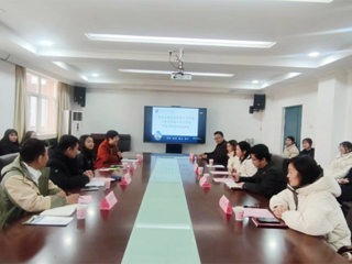 3003新葡官方网站文学院与泰国北碧皇家大学人文学科与社会科学院举行座谈会