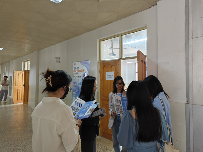 b7c45c915fa44c10adeedda58d90ab8d.jpg b7c45c915fa44c10adeedda58d90ab8d.jpg