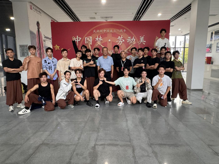 2be35669bd4041b195e025ae839dcefa.jpg 2be35669bd4041b195e025ae839dcefa.jpg