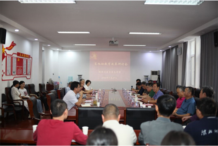 43ce4457b75f4a79843d03e498c4350d.jpg 43ce4457b75f4a79843d03e498c4350d.jpg