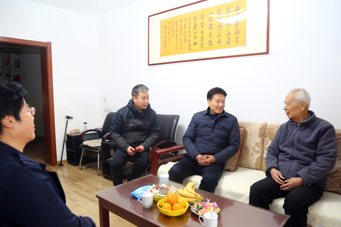 ab2842713b294ca4addada74406724f0.jpg ab2842713b294ca4addada74406724f0.jpg