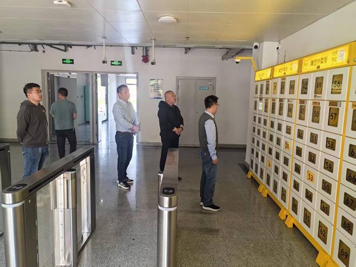 b55bd118d79448a4b5970992986a4d98.jpg b55bd118d79448a4b5970992986a4d98.jpg