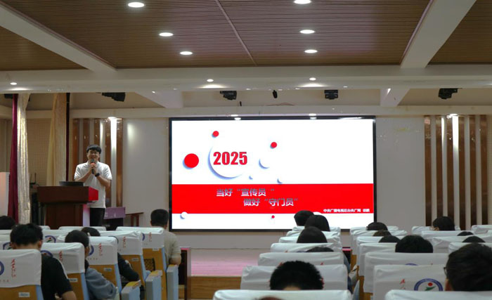 d3706d7f16b647e4ae370e45e67f6360.jpg d3706d7f16b647e4ae370e45e67f6360.jpg