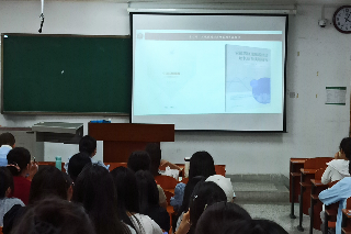 赵金金副教授应邀为我院师生作学术报告