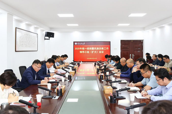 73e83ee1f0414f3fb6333b2debf7ea87.jpg 73e83ee1f0414f3fb6333b2debf7ea87.jpg