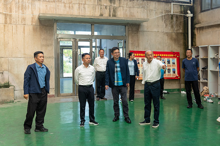 0bb77ae677354cb0911bc072a522b950.jpg 0bb77ae677354cb0911bc072a522b950.jpg